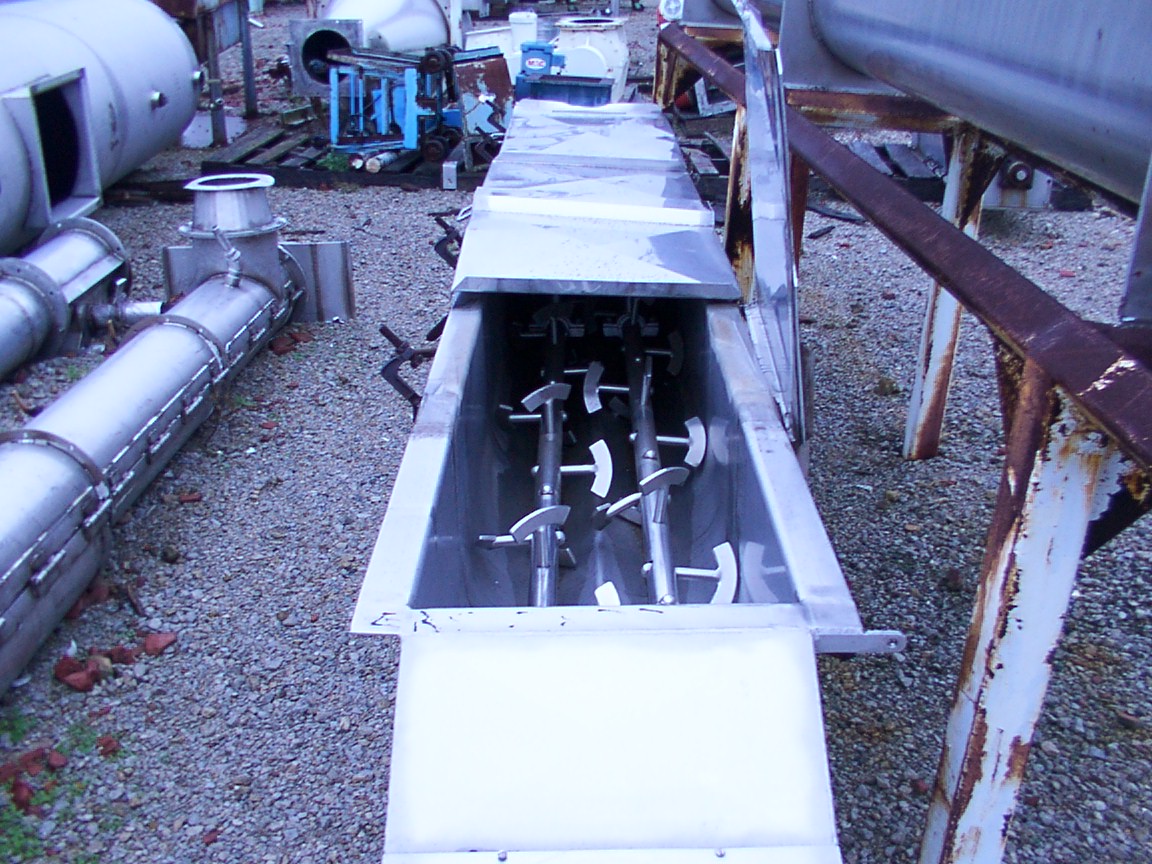 CV02879_002