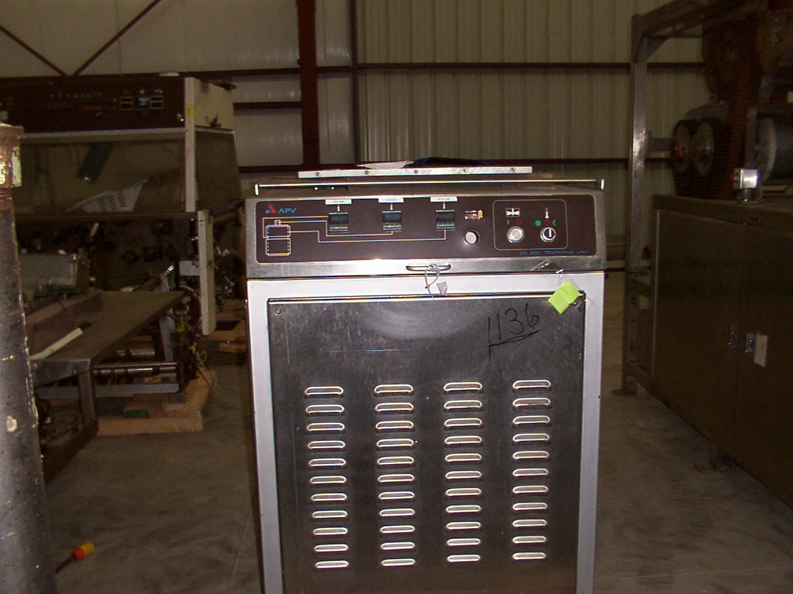 ER12705_001