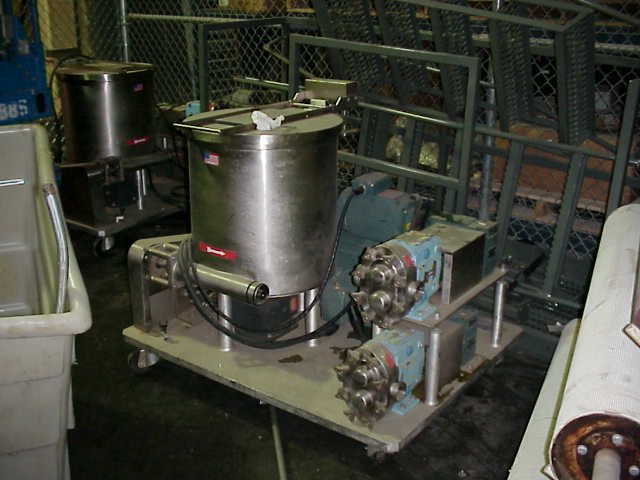 PE12944_005