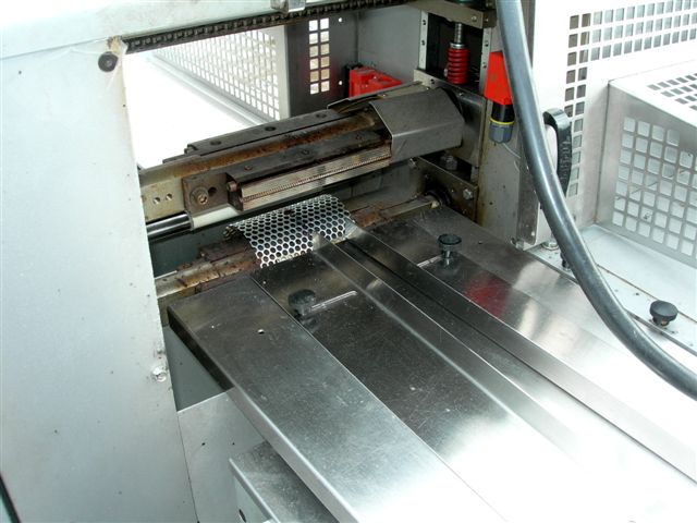 PK12508_006