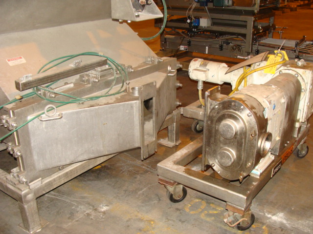 PM12886_003