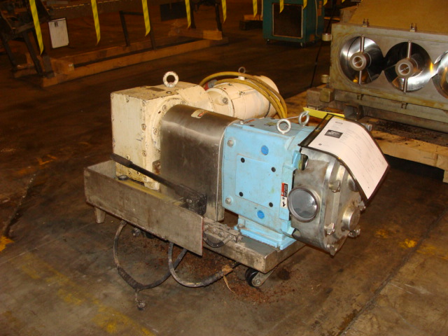 PM12886_004
