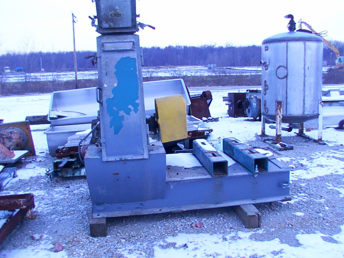 PV12384_001
