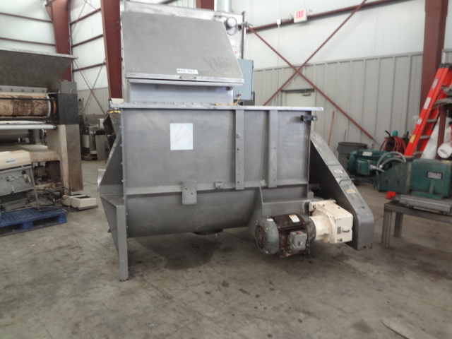 MX14223_001