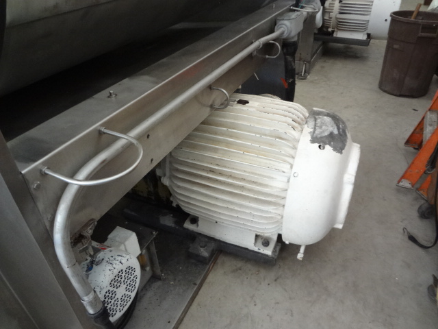 MX14362_002
